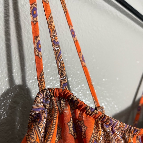 Guess Spaghetti Strap Burnt Orange Chiffon Peplum Blouse Size L - Picture 4 of 10